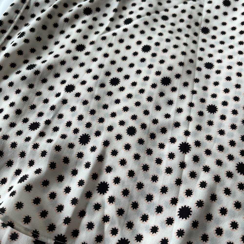 LOFT Patterned Blouse - Picture 3 of 4